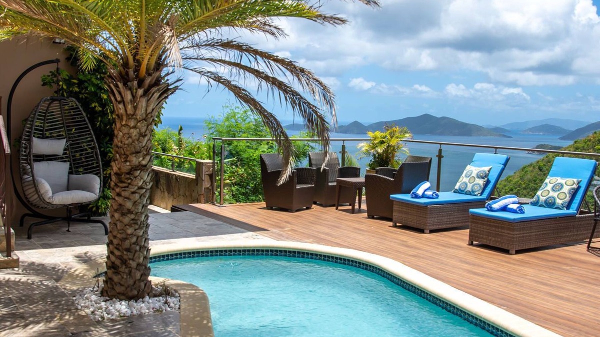 Brewers Bay Villa | MHV 3-bedroom villa with pool & Spa - SUNRISE