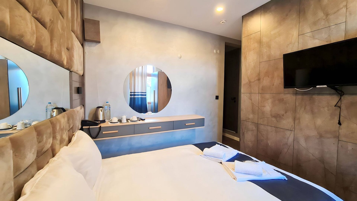 Tokoglu Hotel | Mia Cara Alaçatı