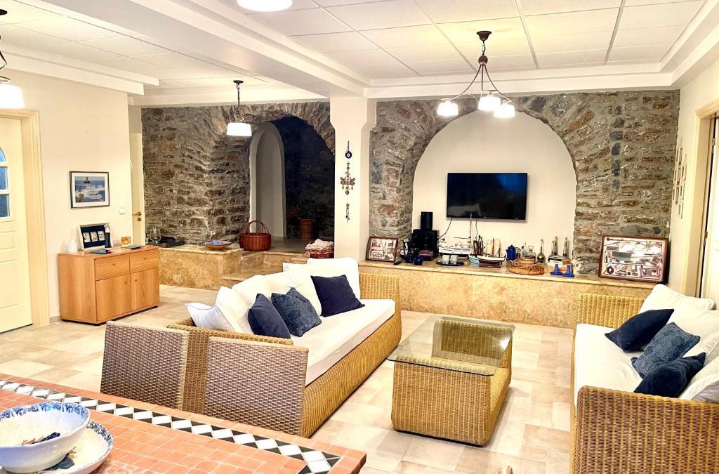 Kato Sounion House | Mia's Beach House