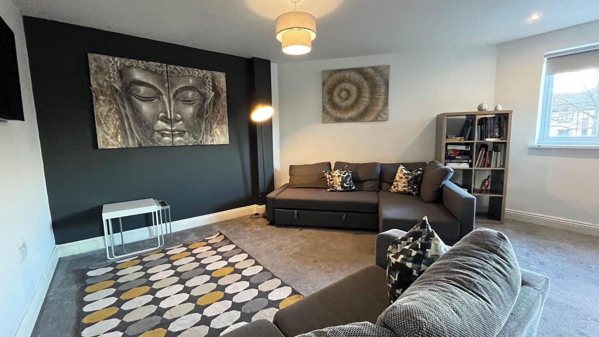 Chester Apartment | Mia's Place 03 City Centre Living in Chester