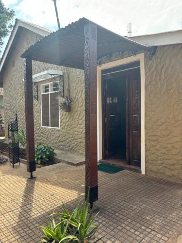 Morogoro House | Mibuyu Miwili