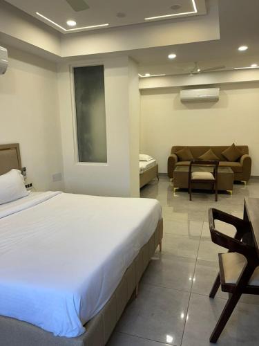 Malviya Nagar Bed & Breakfast | MICASA HOMES