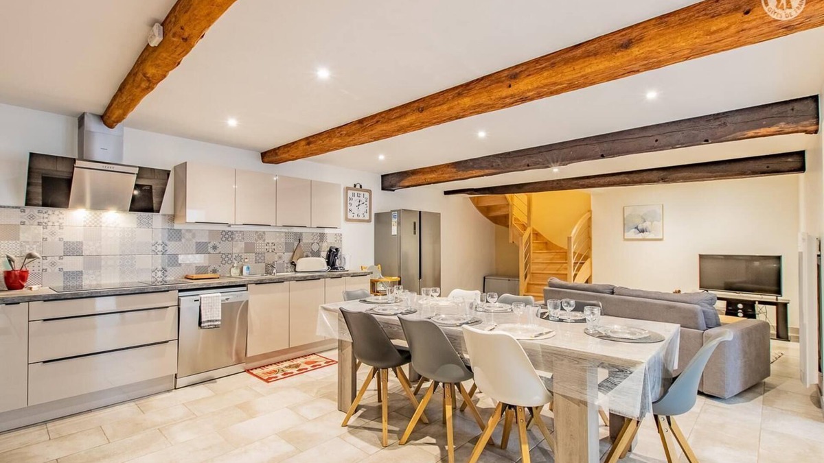 Hurigny House | Micelya - Hurigny - Gîte
