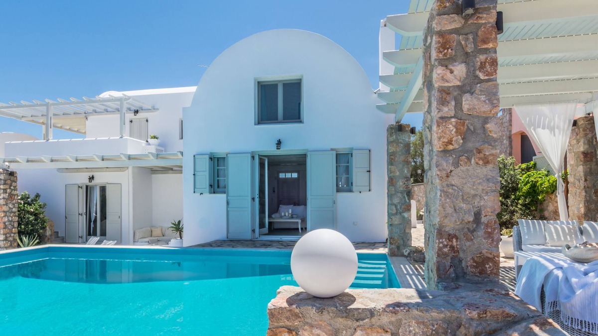Akrotiri Villa | Michaela Residence by Fantasia Villas