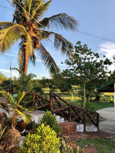 Bolinao House | Michaels Homestay - Farm Villa nr Patar Beach & Bolinao Falls