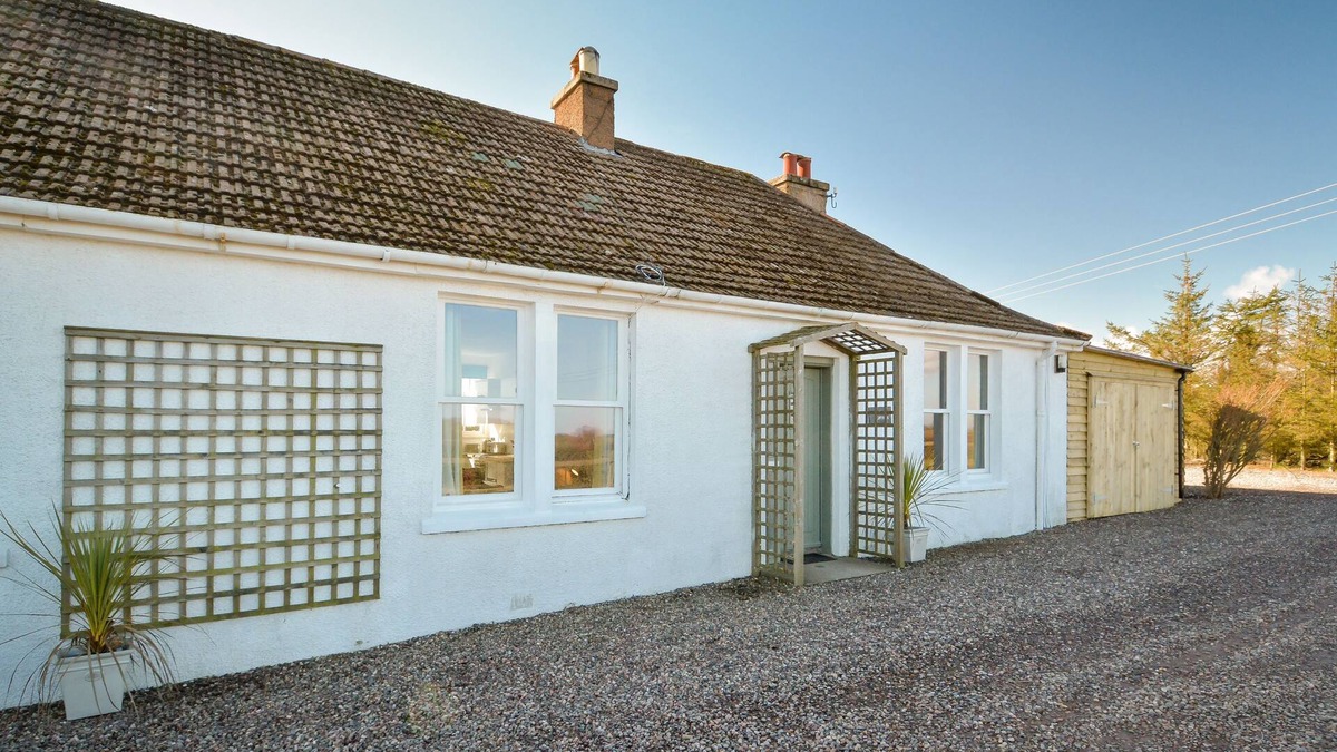 Anstruther Cottage | Mick's Cottage - a cottage that sleeps 8 guests in 4 bedrooms