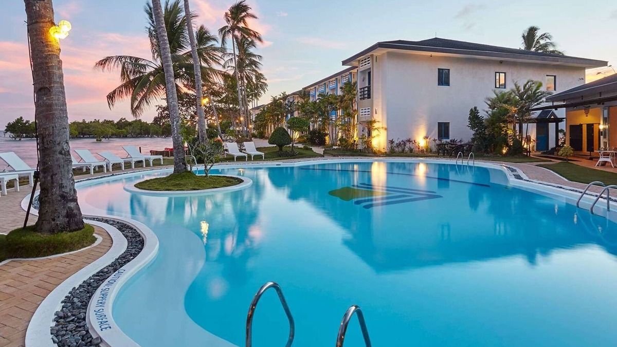 San Pedro Hotel | Microtel by Wyndham Puerto Princesa