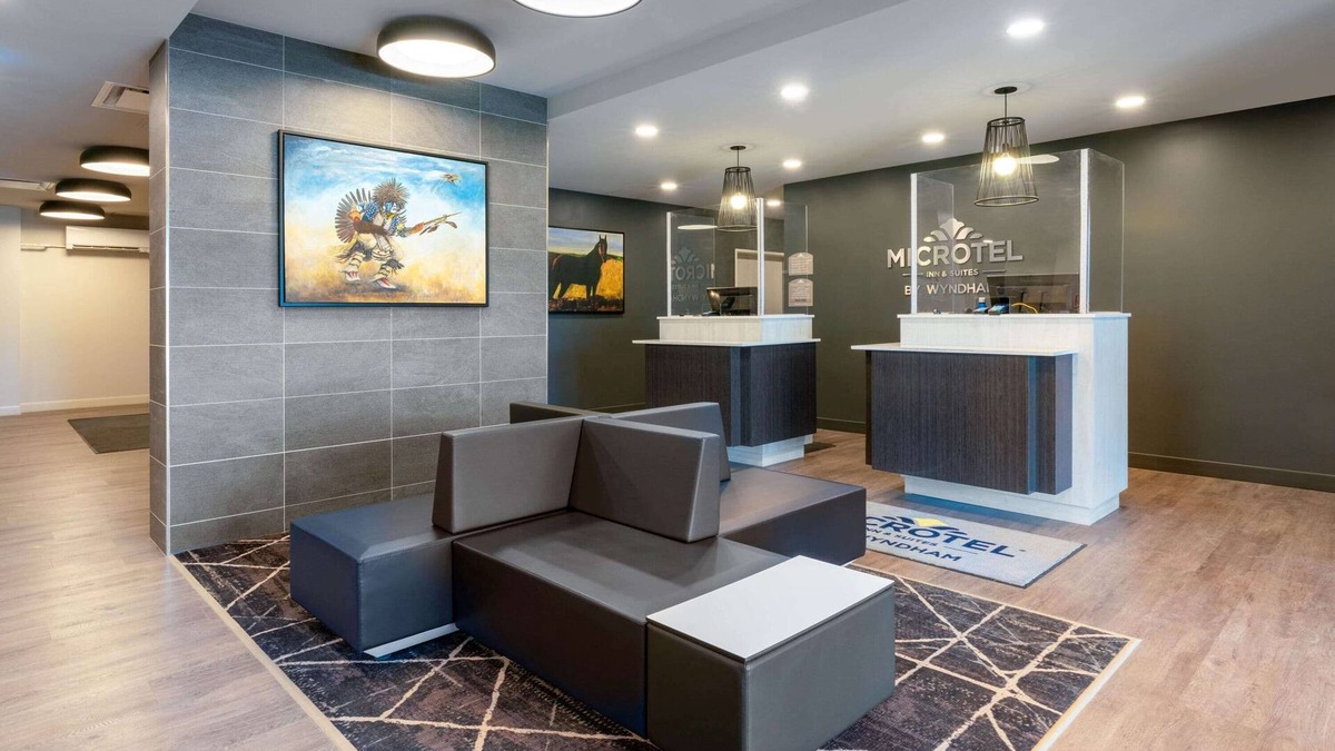 Portage La Prairie Hotel | Microtel Inn & Suites by Wyndham Portage La Prairie