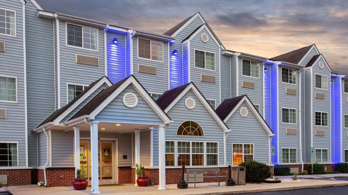 Lillington Hotel | Microtel Inn & Suites by Wyndham Lillington/Campbell Univ