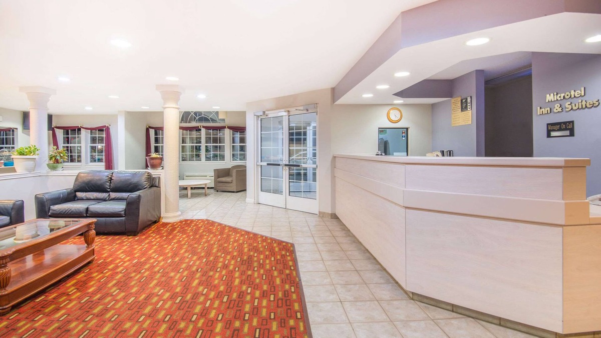 Verdigris Hotel | Microtel Inn & Suites by Wyndham Claremore