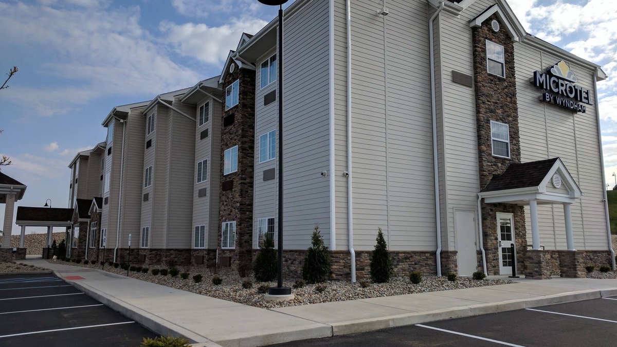 Clarion Hotel | Microtel Inn & Suites by Wyndham Clarion