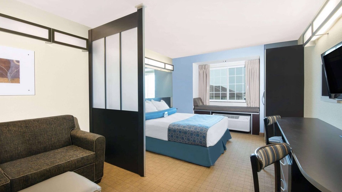 Stanley Hotel | Microtel Inn & Suites by Wyndham Stanley