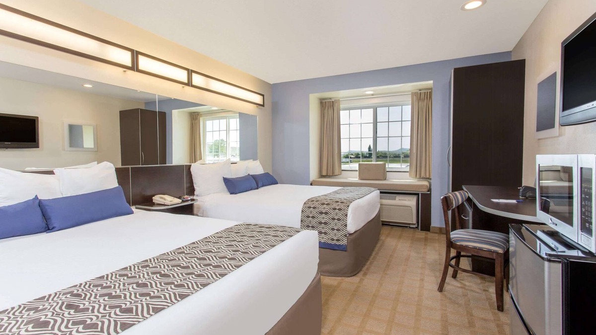 Klamath Falls Hotel | Microtel Inn & Suites by Wyndham Klamath Falls