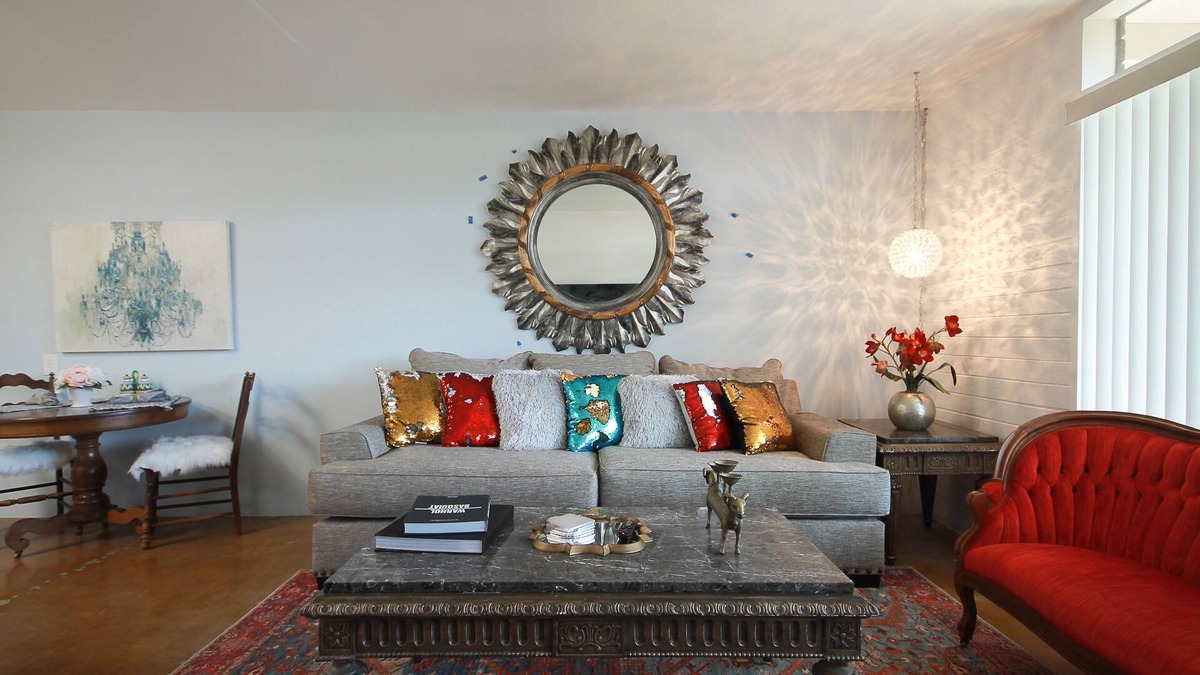 Orange Heights Condo | Mid-Century Chic Condo Near Restaurant Row