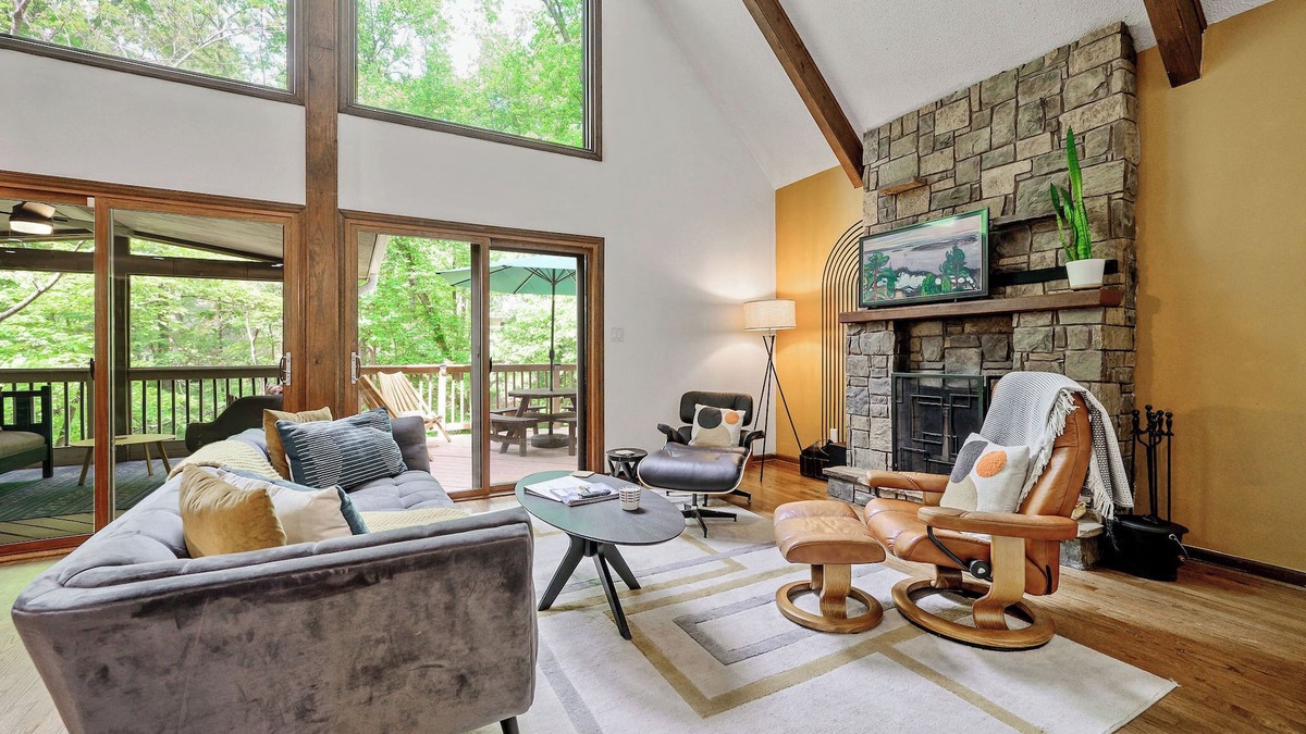 Northwest Raleigh House | Mid-Century Fairytale Cabin ✦ Best Coffee Station for Miles!