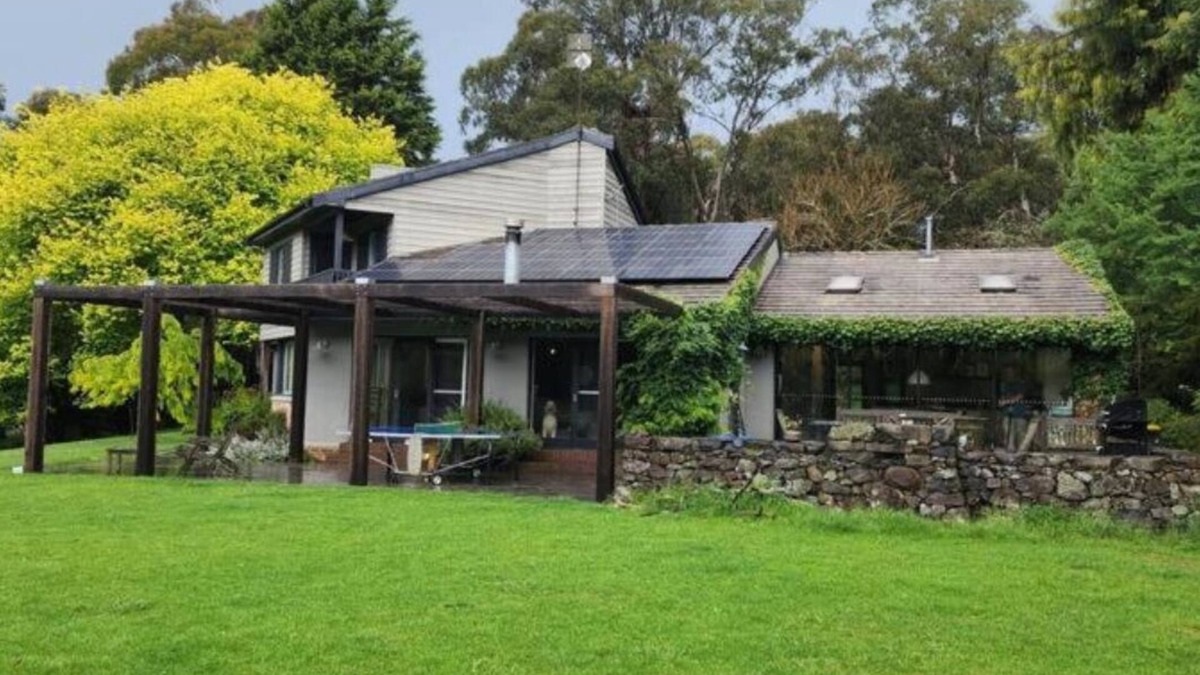 Exeter Other | Mid century farmhouse located in the heart of Exeter Village.