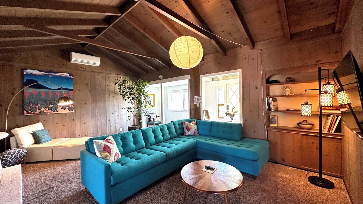 Solvang House | Mid-Century Game Room Family Home Retreat 3 bed/2 bath