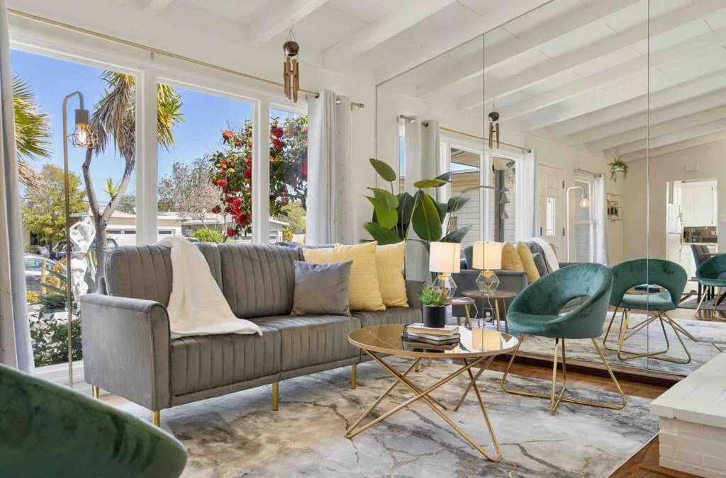 East San Mateo House | Mid Century Garden View Home Parking
