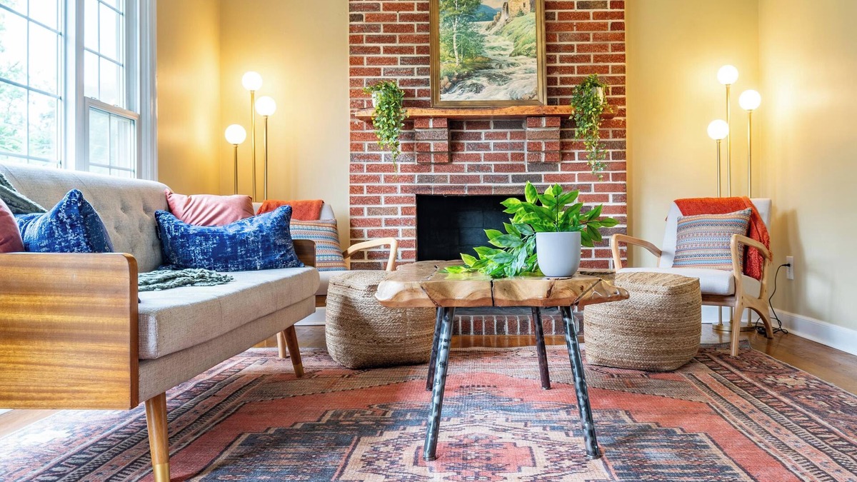 Bristol House | Mid-Century Home less than a mile from the Casino and Historic Downtown State St