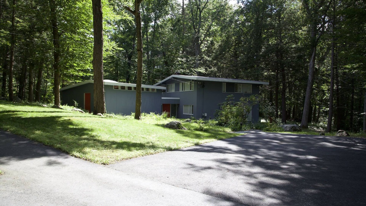 Lexington House | Mid Century in Historic Lexington