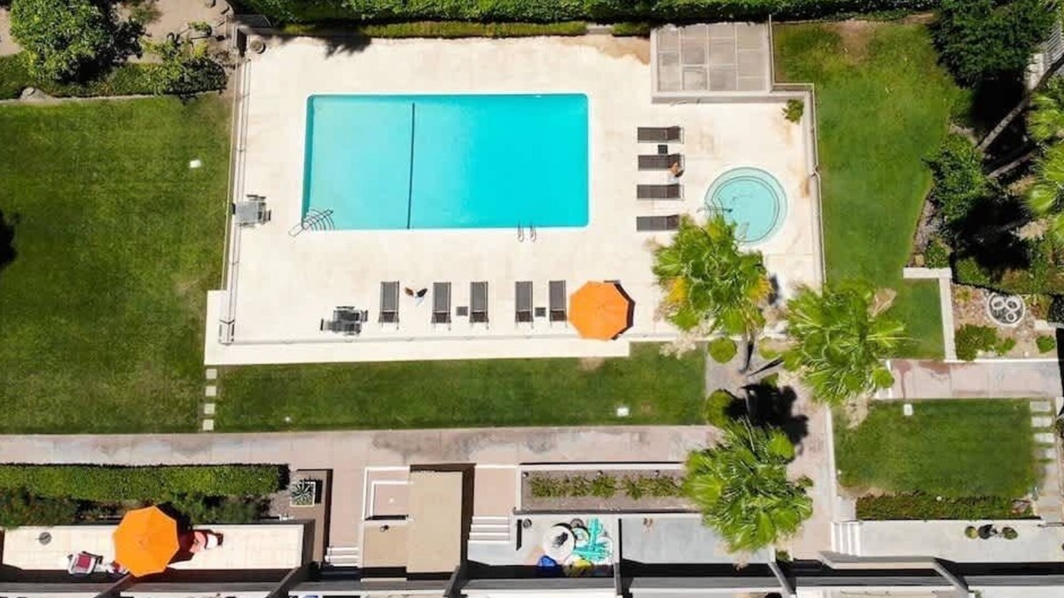 Old Las Palmas Condo | Mid-Century Modern Desert Escape