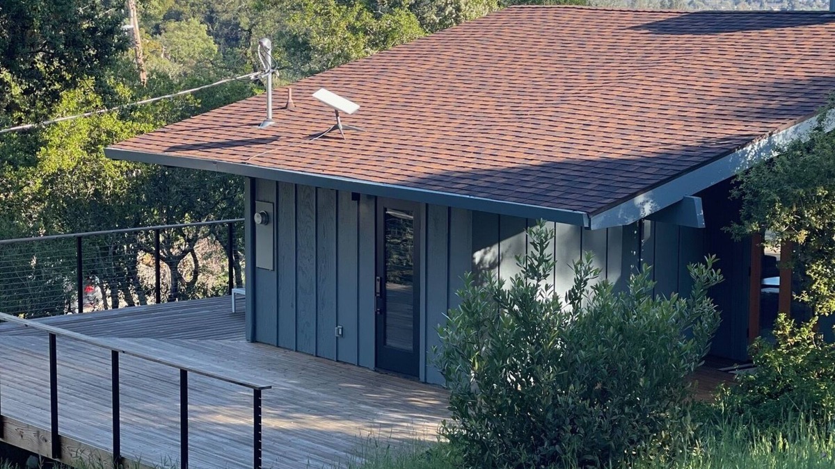 Geyserville House | Mid-century Wine Getaway