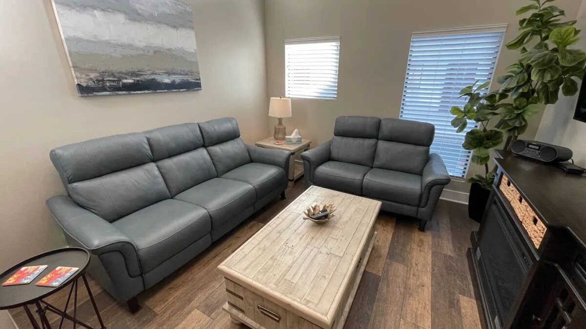 Lafayette Condo | Mid-City Loft/Lovely & Safe 2 bed/2 bath