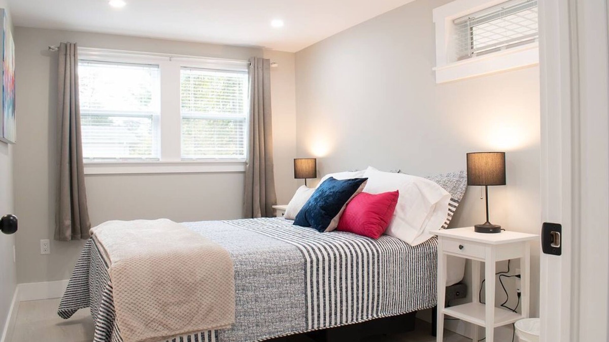 Aylesford House | Mid Valley Suite