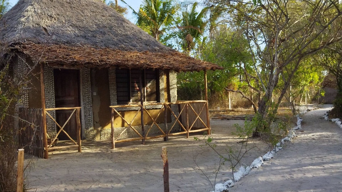 Gede Bed & Breakfast | Mida Creek Eco Camp 1