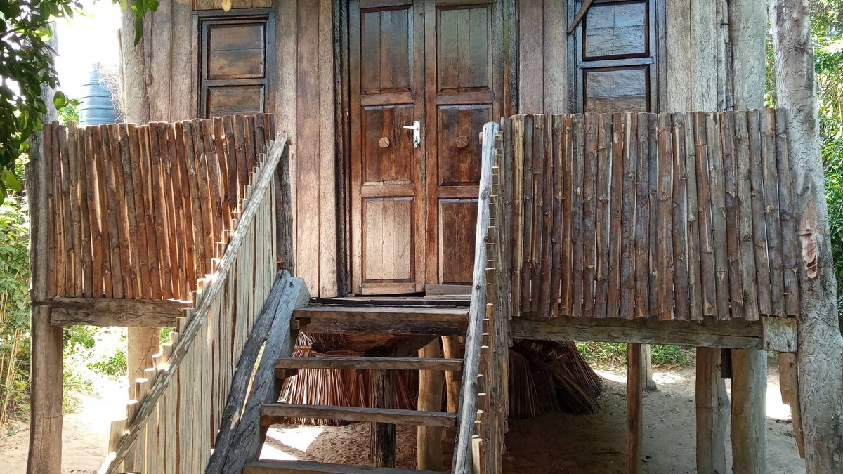 Gede Bed & Breakfast | Mida Creek Eco Camp - cottage house