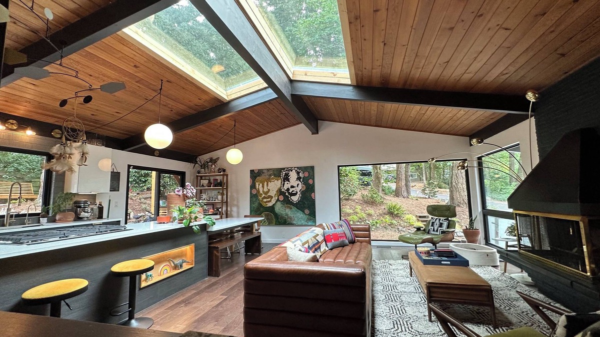 Multnomah Village House | Midcentury Modern – a true masterpiece inspired by the iconic Frank Lloyd Wright