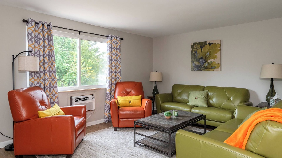 Kettering Apartment | MidCentury Modern - UD WPAFB