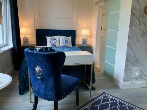 Nortorf Apartment | Midcoast Studio TheBlue
