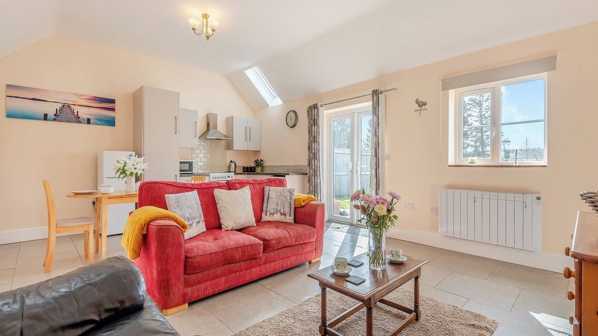 Stoney Stretton Cottage | Middle Cottage - UK43168