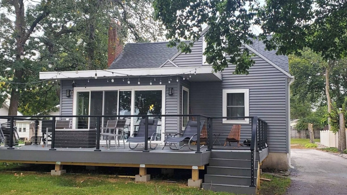 Detroit Lakes House | Middle of the Action on Detroit Lake!