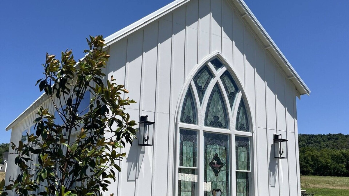 Christiana House | Middle Tennessee Chapel
