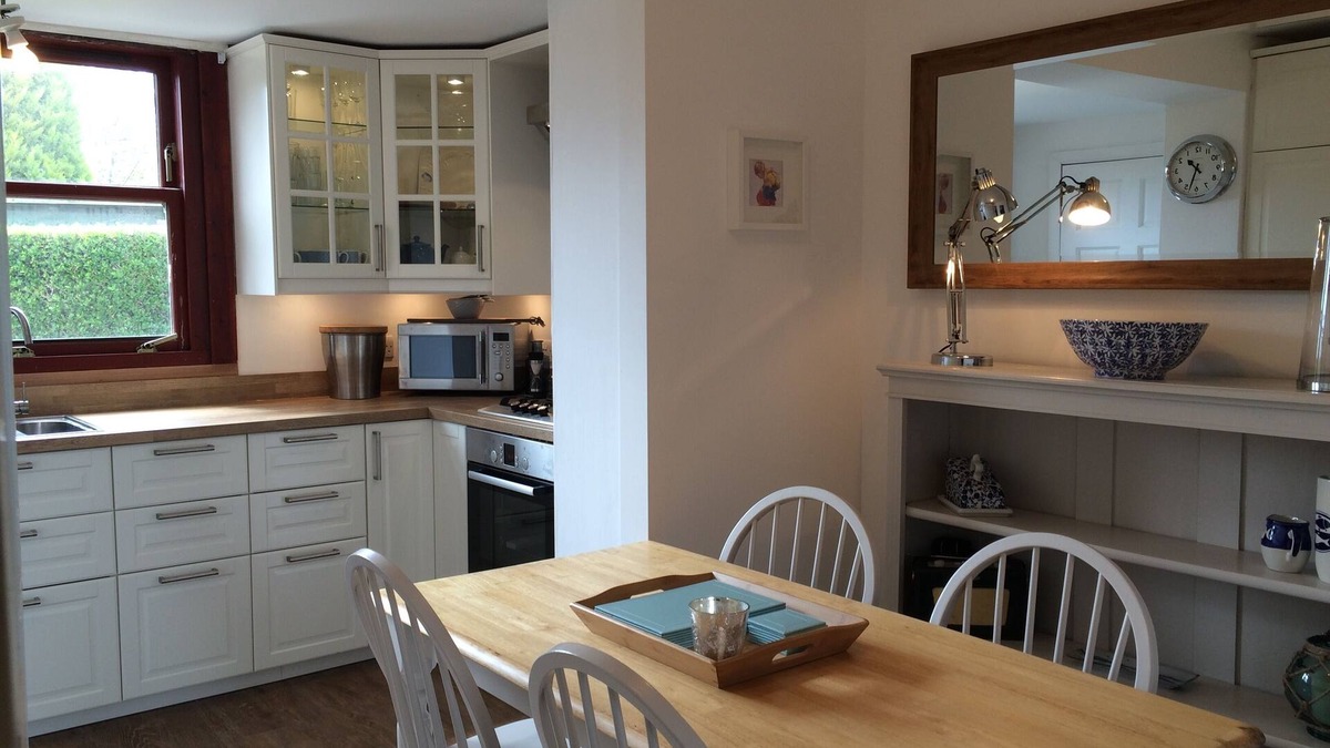 Gullane Cottage | Middleshot Cottage 2 bdrms lge garden, short walk to beach and golf nr Edinburgh