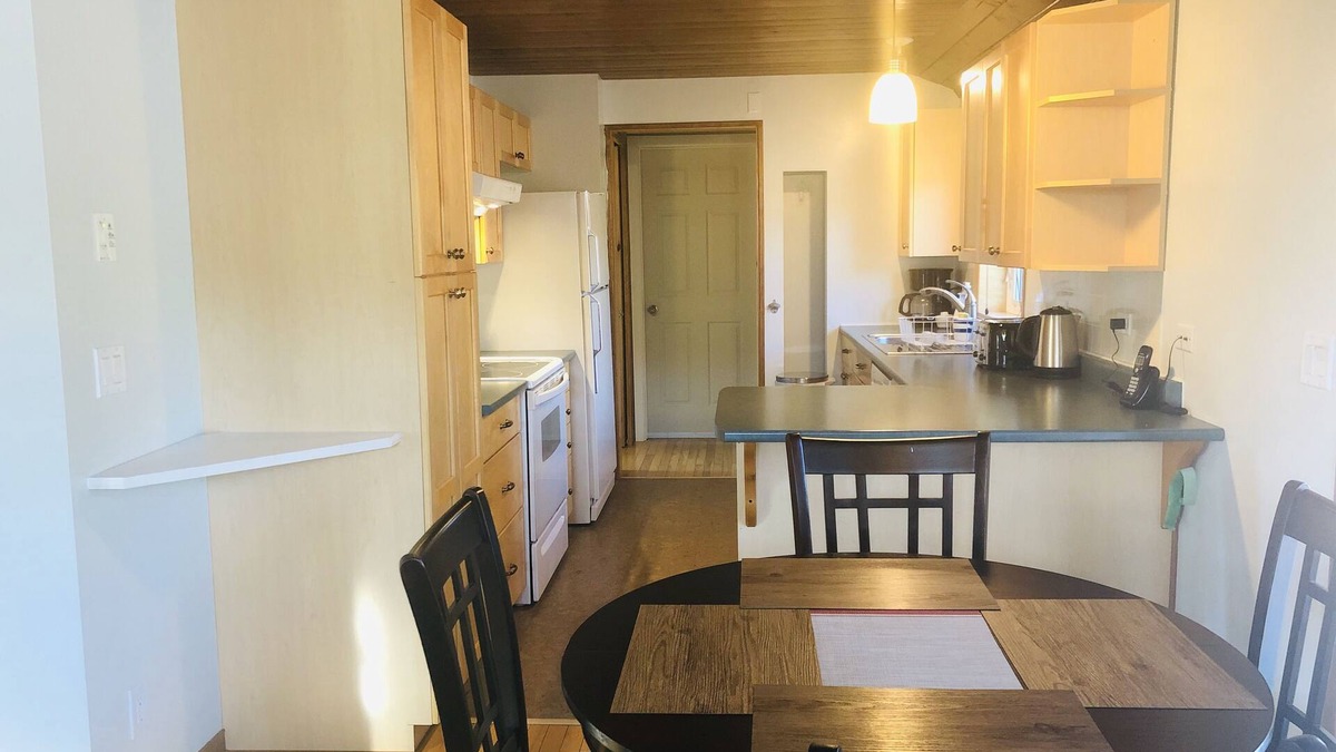 Whitehorse House | Midnight Sun Vacation Rental