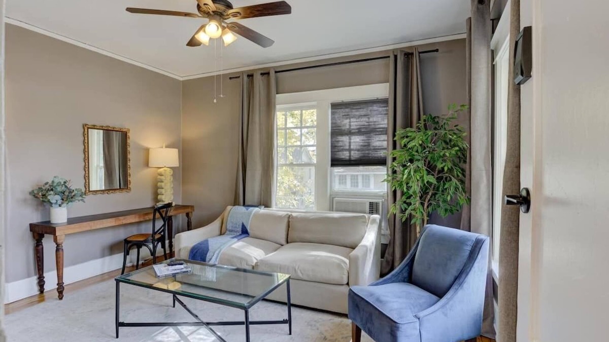 Midtown Apartment | Midtown Classic Apartment with Modern Touches!