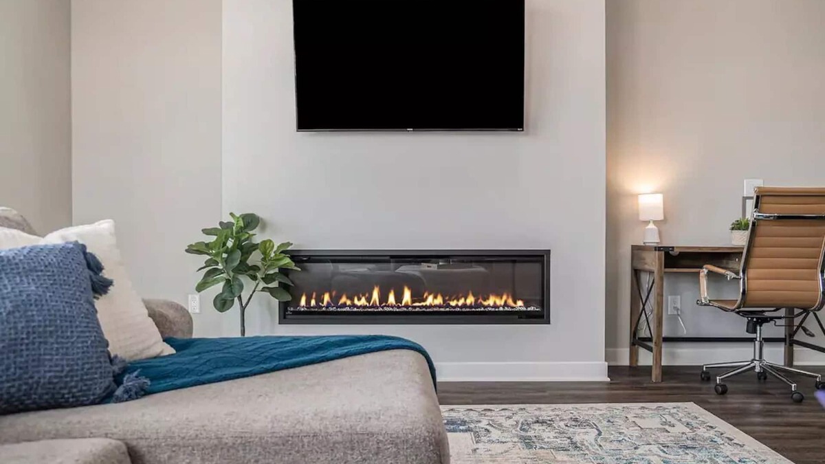 Omaha House | Midtown Luxury near UNMC