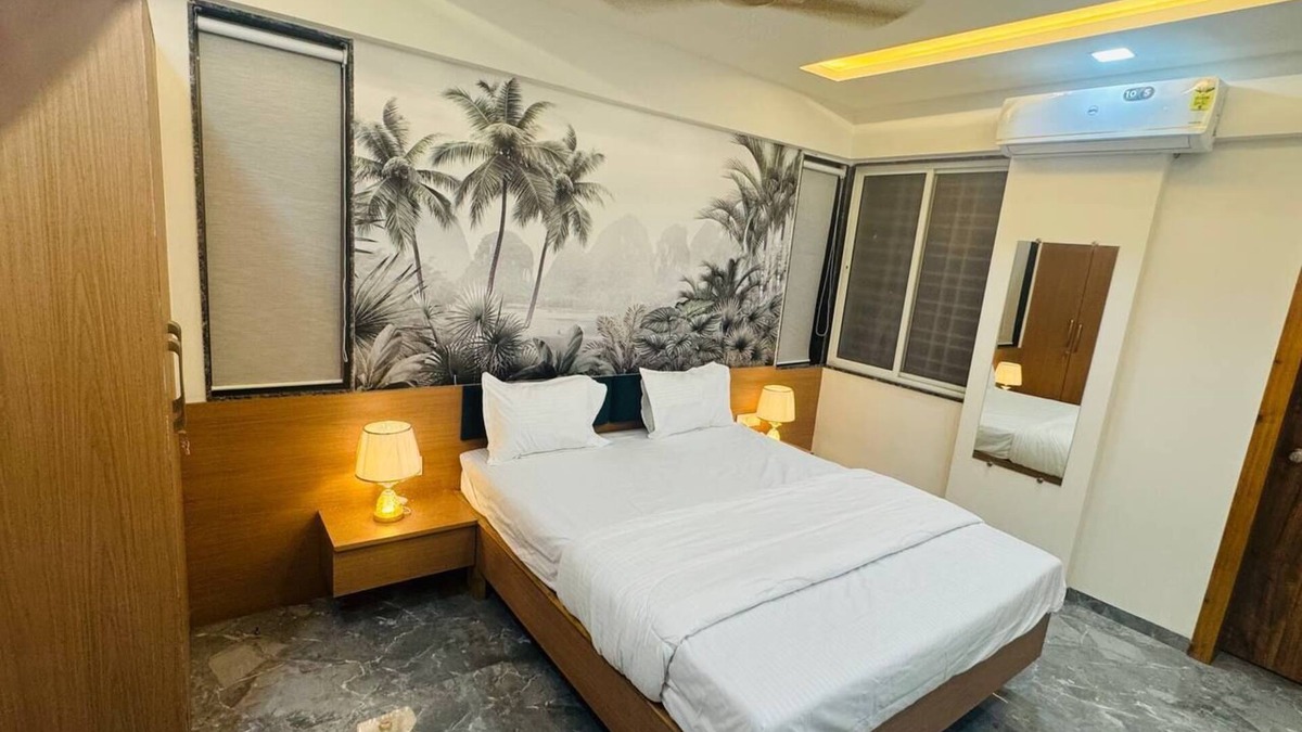Nashik Bed & Breakfast | Mighter Crest Studio Apartment