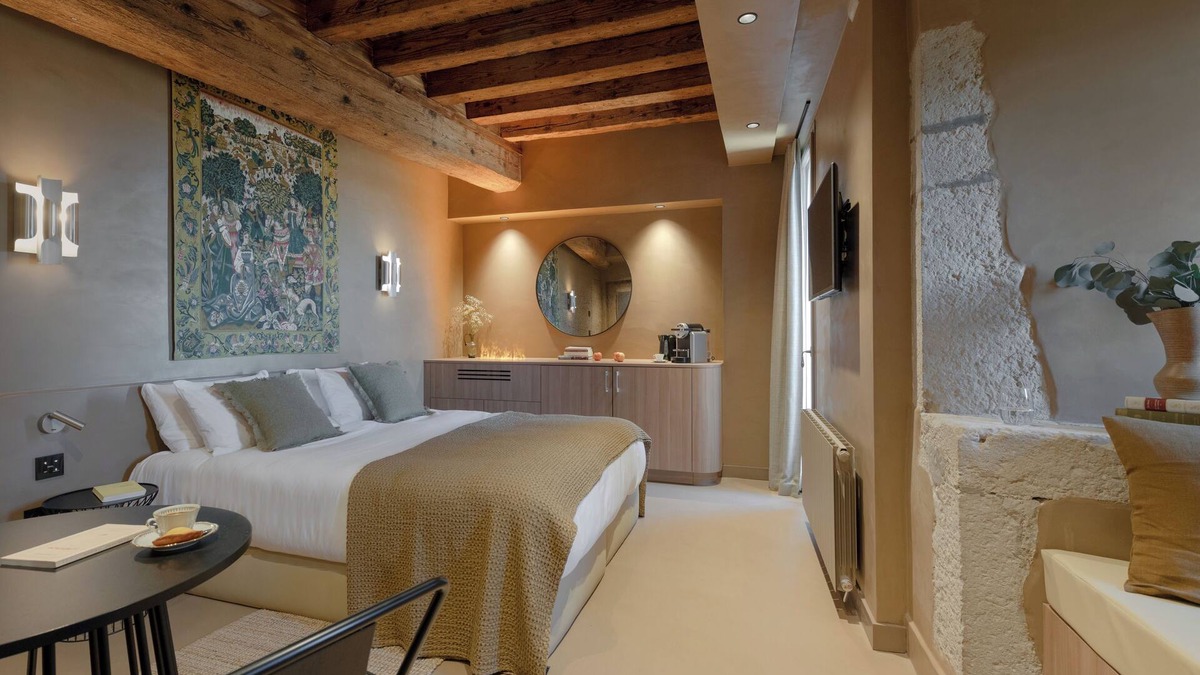 Perouges Hotel | MiHotel - Cité Médiévale de Pérouges
