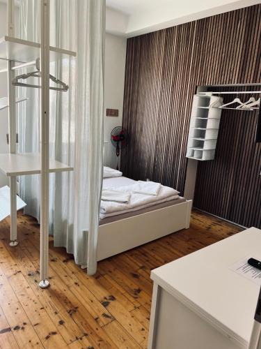 Mikulov Apartment | Mikulovský domeček s terasou, zahradou a vinným sklípkem