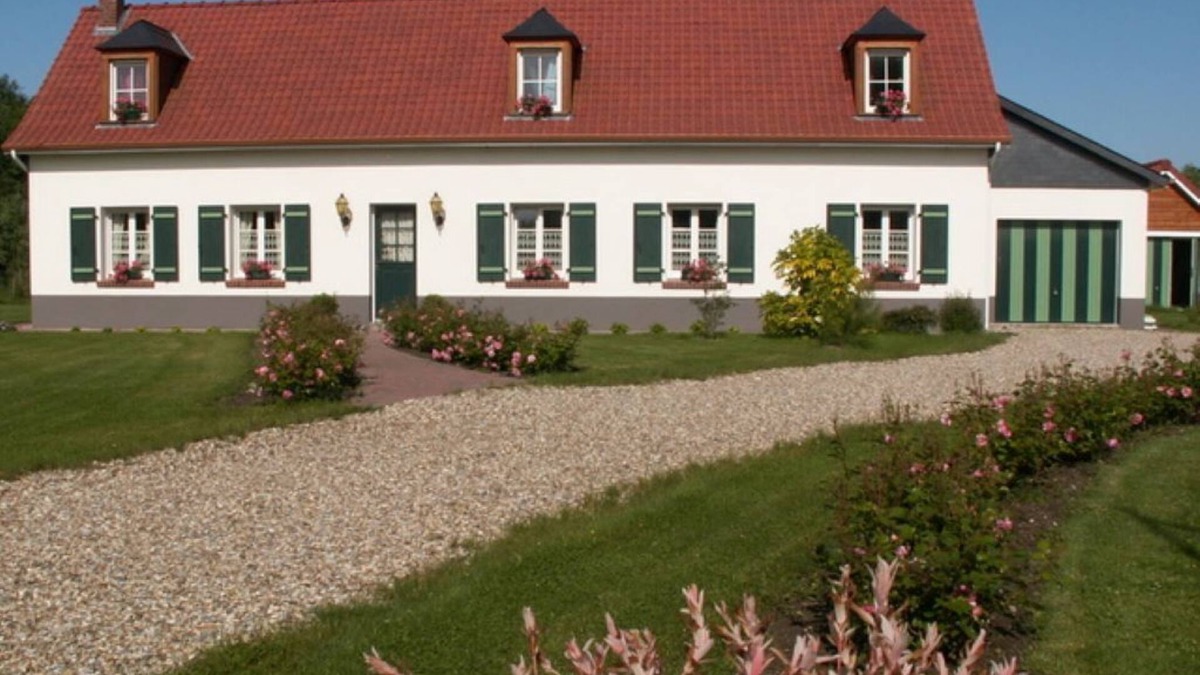 Saint-Quentin-en-Tourmont House | MIL ROSES EN BAIE SLEEPS 9 WITH JACUZZI NEAR MARQUENTERRE