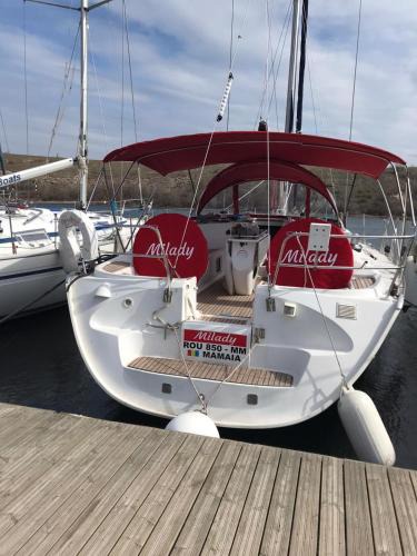 Arsa Boat Rental | Milady Yachting