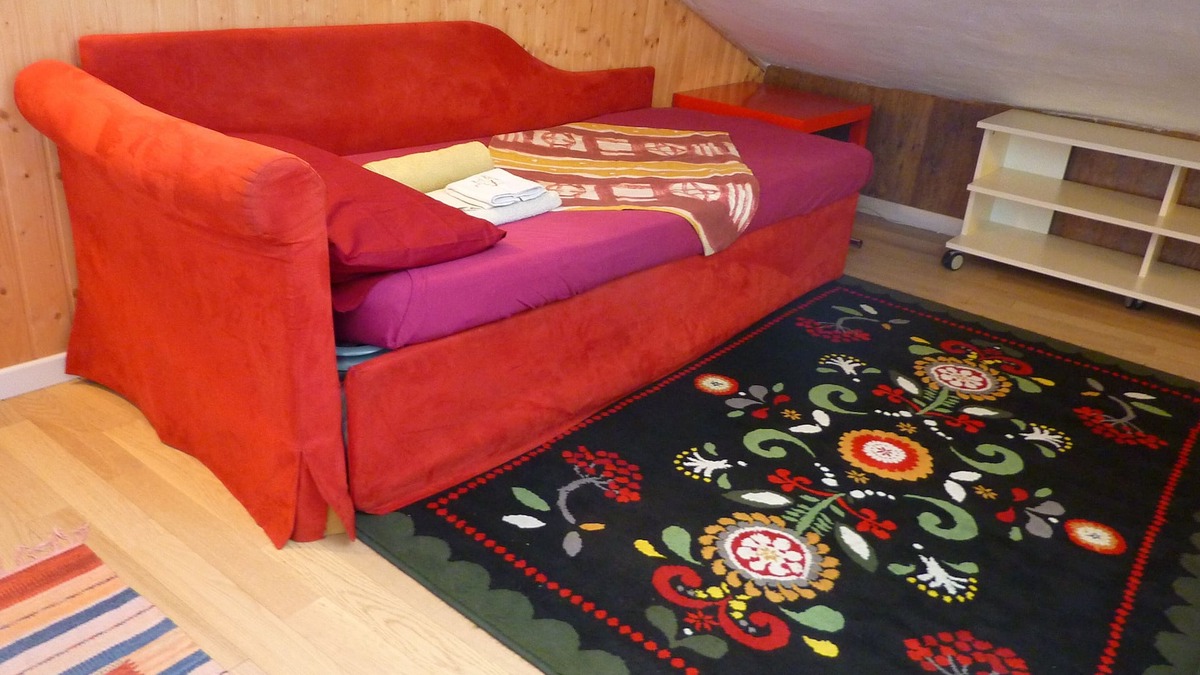 Porta Venezia Apartment | Milan: In the center, Porta Venezia, a small, beautiful and cheap attic