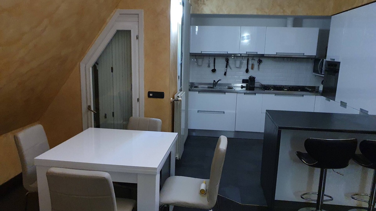 Gallarate Apartment | Milan Malpensa Large Penthouse