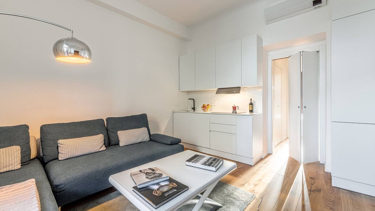 Zona Padova Apartment | Milano NoLo - Modern two-room apartment with a/c and balcony