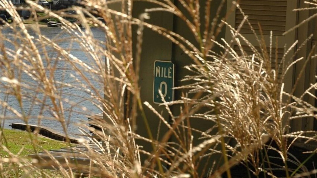 Sister Lakes House | 'Mile 0' Big Crooked Lake, Sister Lakes