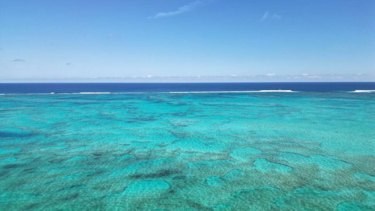 Sandy Point Villa | Miles of White Sand Beach at 3MC, Seclusion and Privacy in a Beautiful Villa